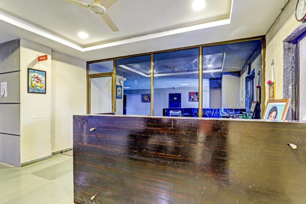 Oyo 70752 Viram House Hotel Gorwa Exterior foto
